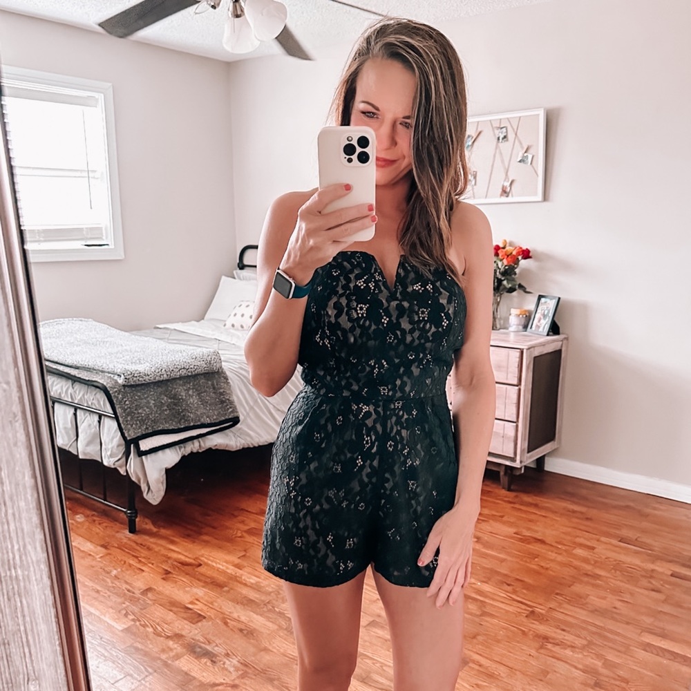 new✨ j.o.a anthro black lace and nude strapless romper - Picture 1 of 14